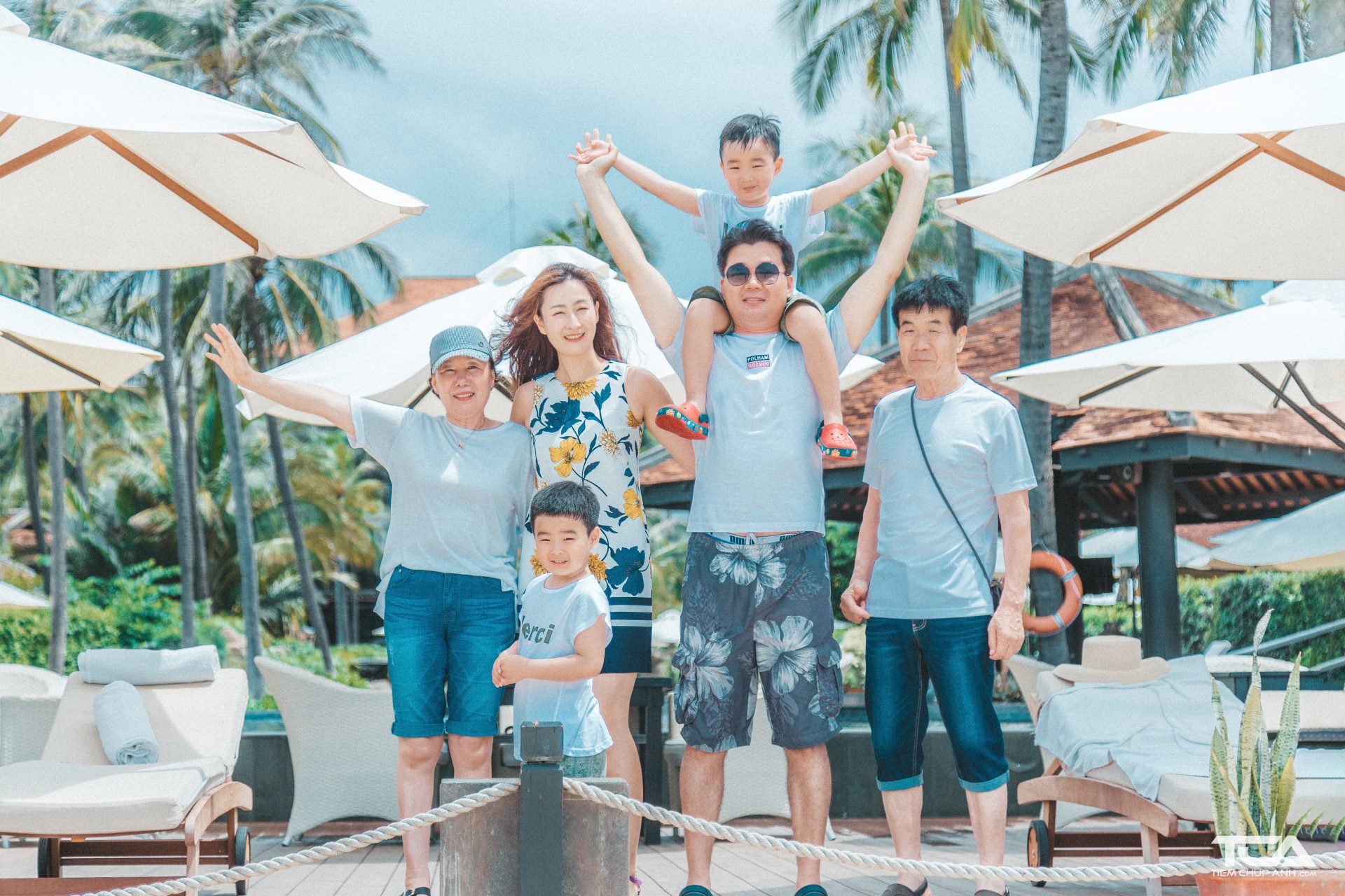 chụp ảnh gia đình kiểu hàn quốc