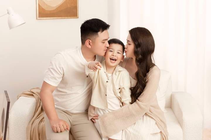 chụp hình thôi nôi gia đình