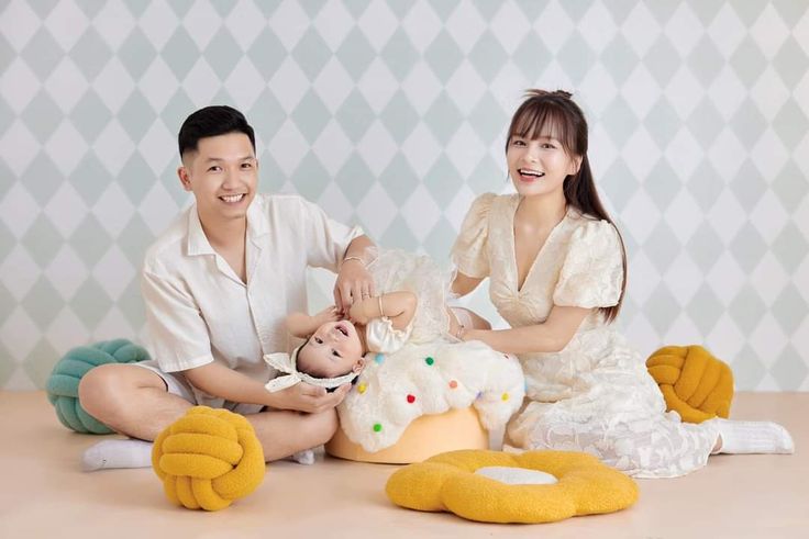 chụp ảnh thôi nôi gia đình